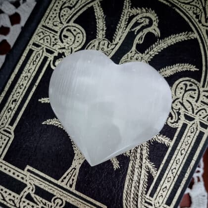 Corazón de Selenita